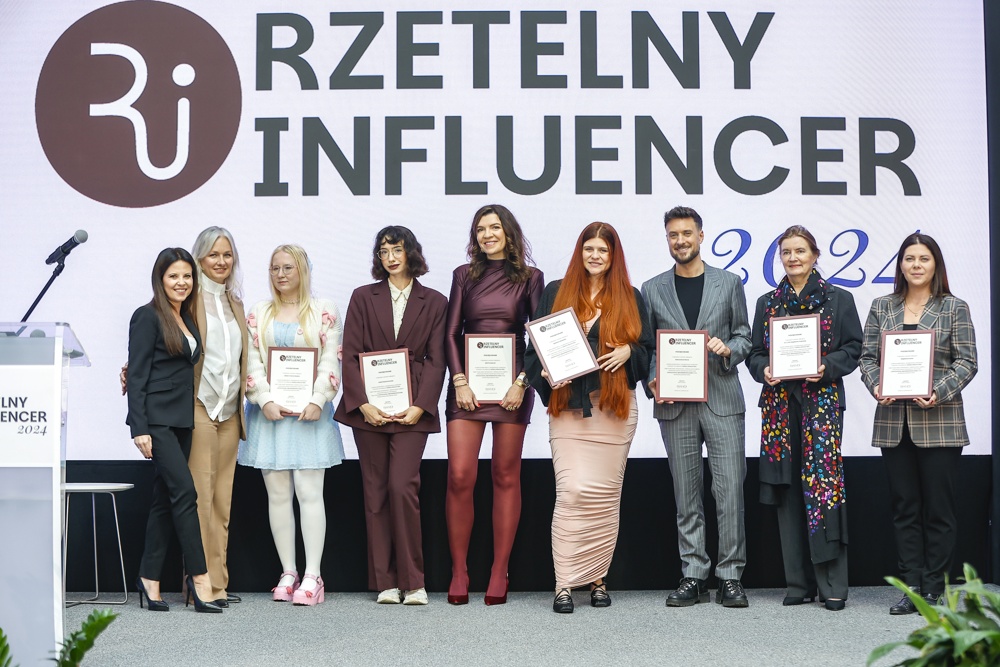Uczestnicy gali Źródło: Organizator Rzetelny Influencer 2024