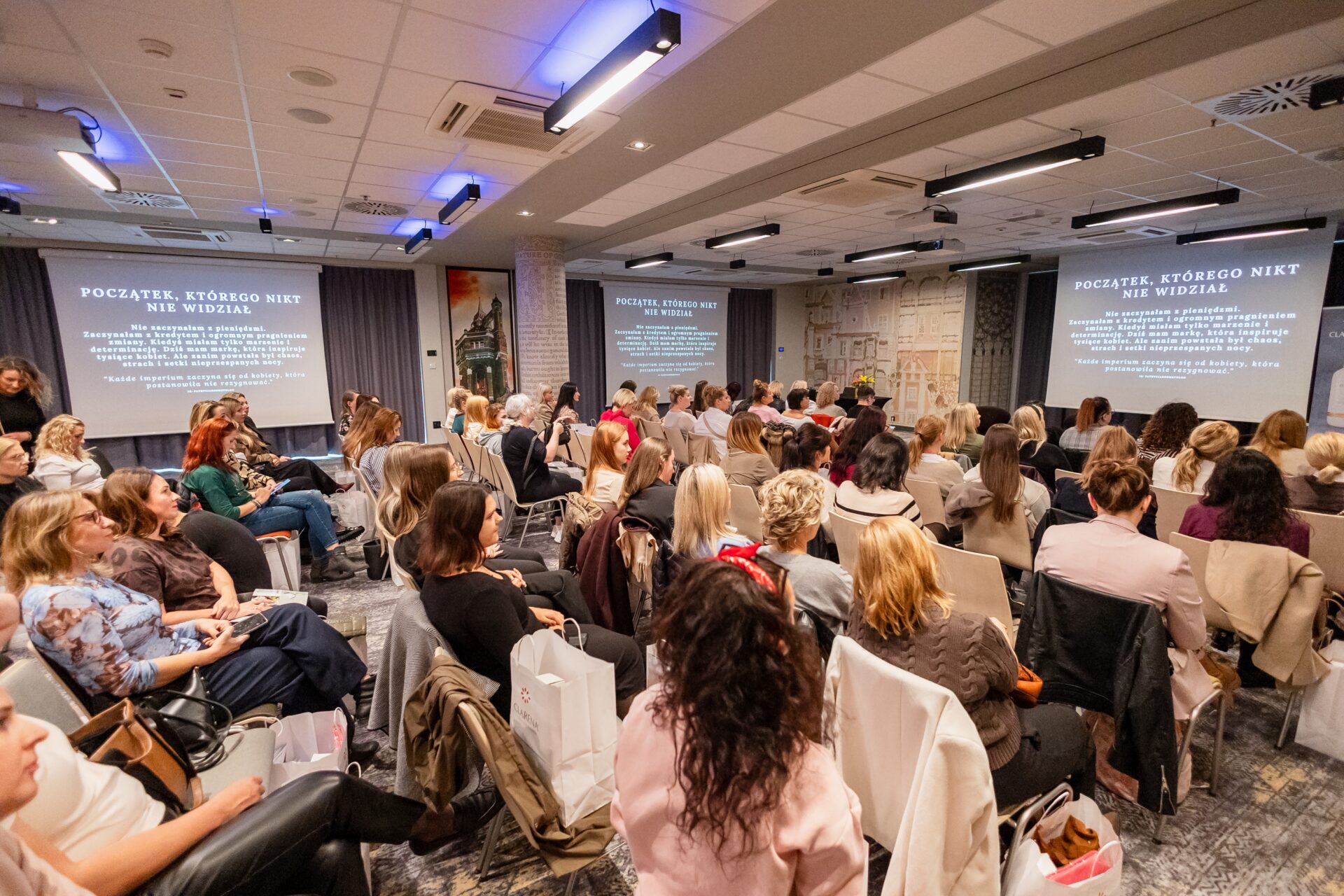 Na zdjęciu wydarzenie Clarena