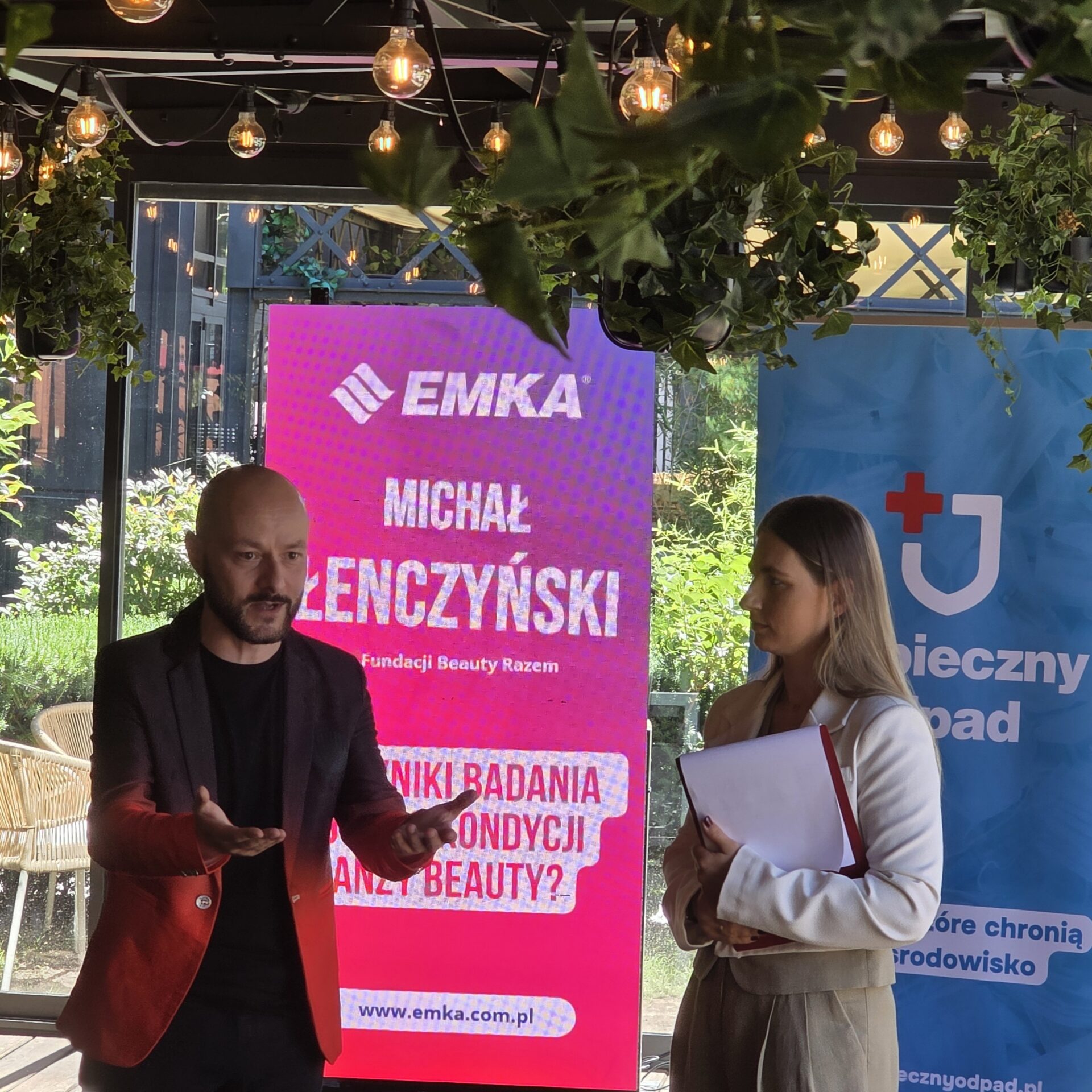 Śniadanie prasowe – zarządzanie odpadami w branży beauty